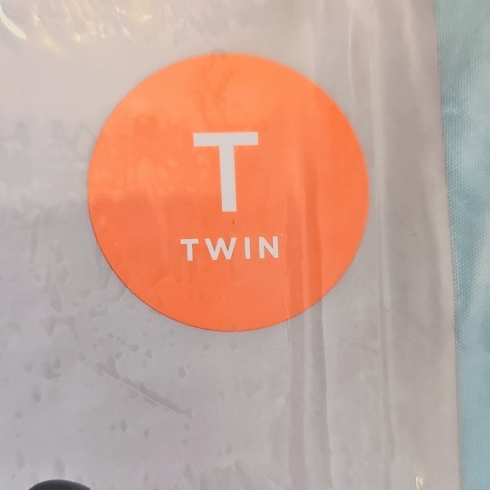 TWIN Sheet Set - Picture 4 of 12